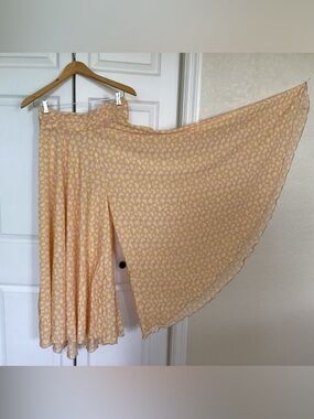 Flowy wide leg pants